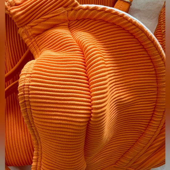 KULANI KINIS ORANGE BIKINI SET - Picture 9 of 15
